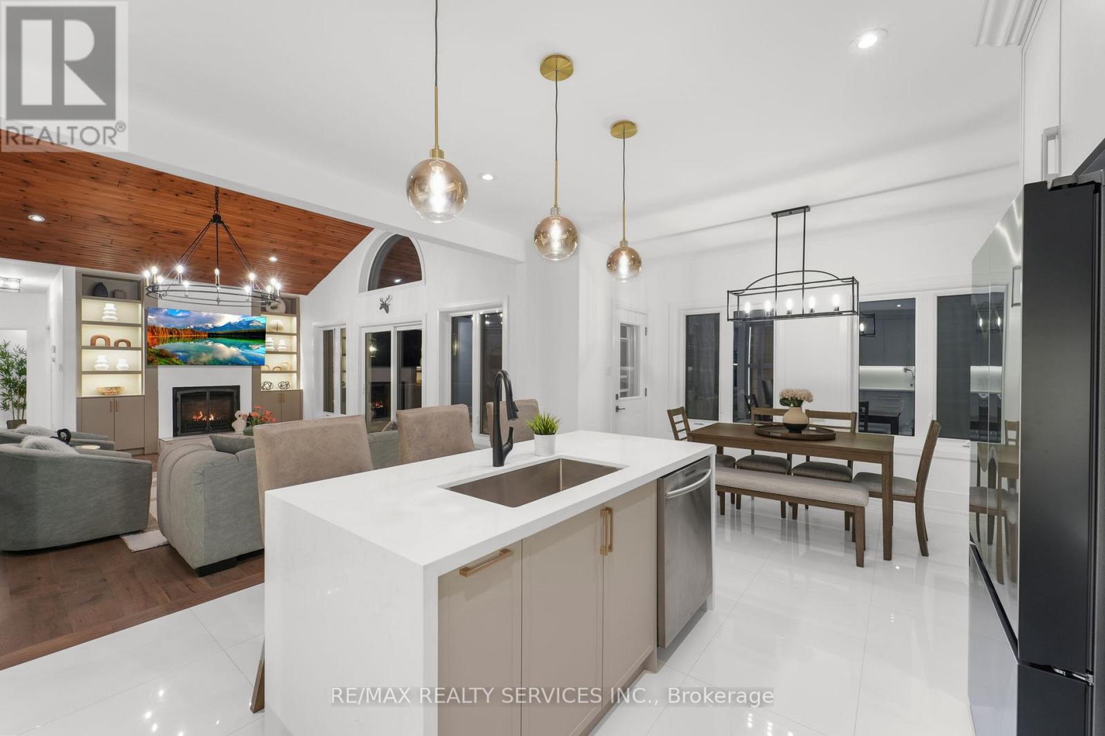 2667 Mary Nichols Road, Selwyn, Ontario  K0L 2H0 - Photo 11 - X12689144