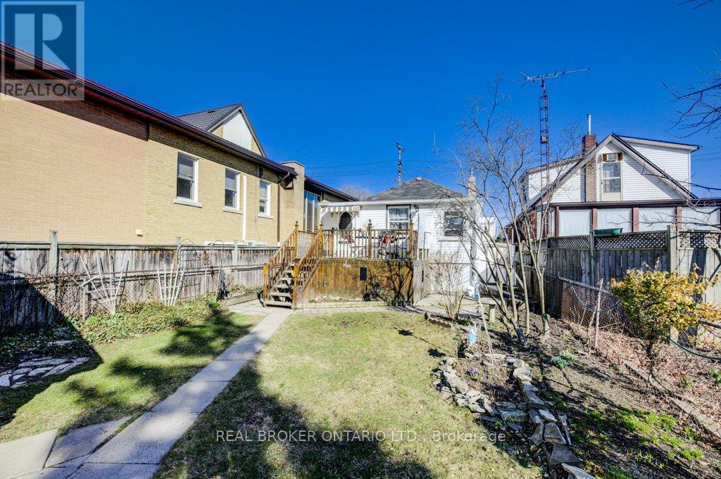 458 Upper Wentworth Street, Hamilton, Ontario  L9A 4T7 - Photo 33 - X12689164