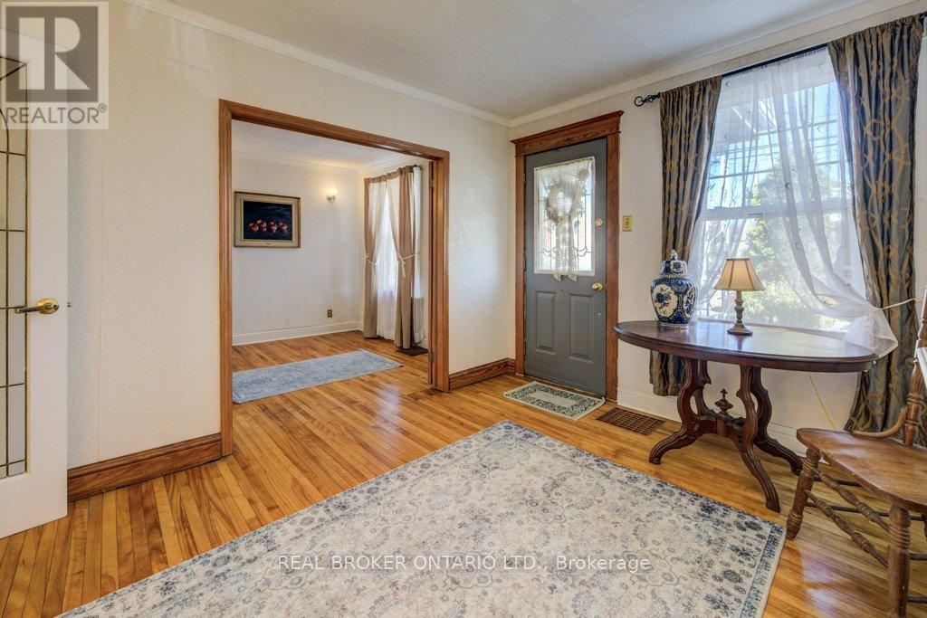 458 Upper Wentworth Street, Hamilton, Ontario  L9A 4T7 - Photo 7 - X12689164