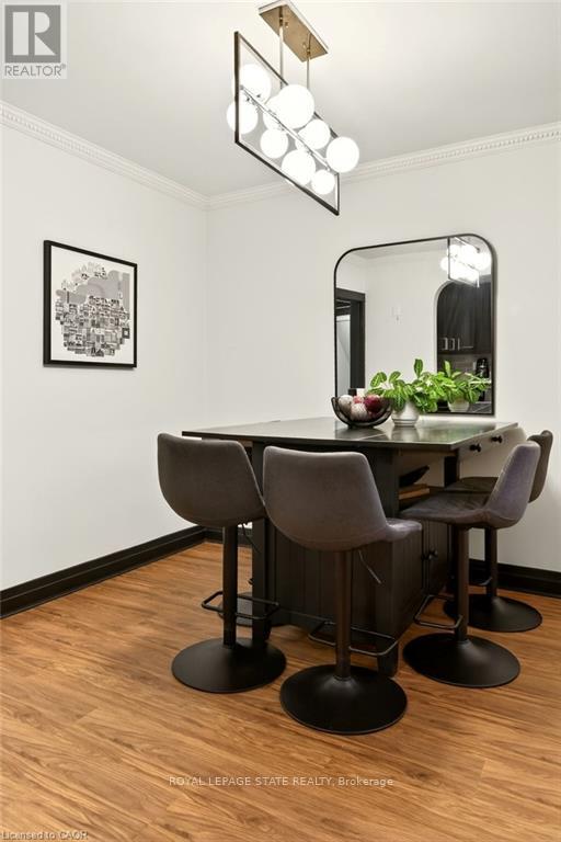 17 Gary Avenue, Hamilton, Ontario  L8S 1Y2 - Photo 11 - X12689192