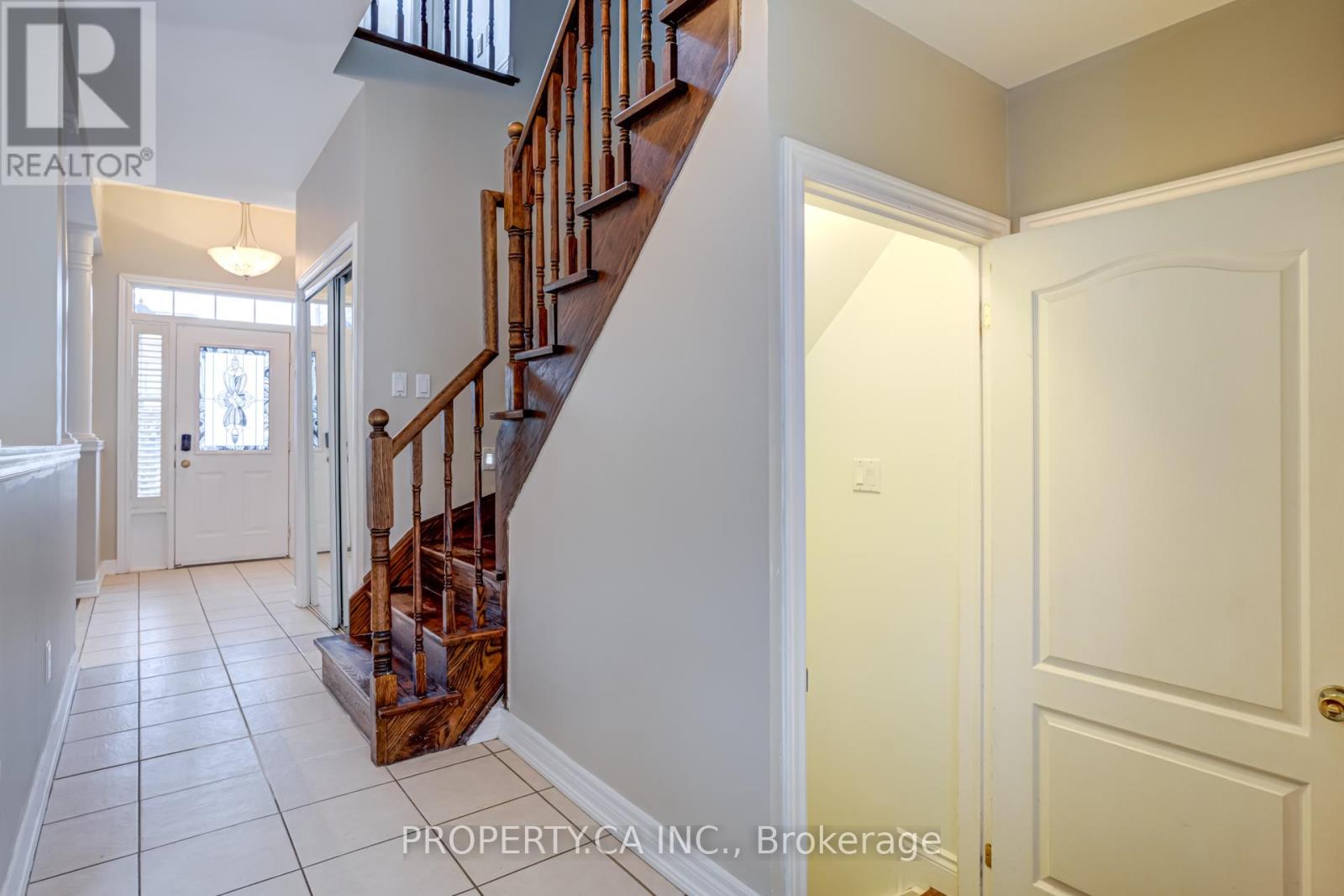 23 Panorama Way, Hamilton, Ontario  L8E 6C6 - Photo 18 - X12689210