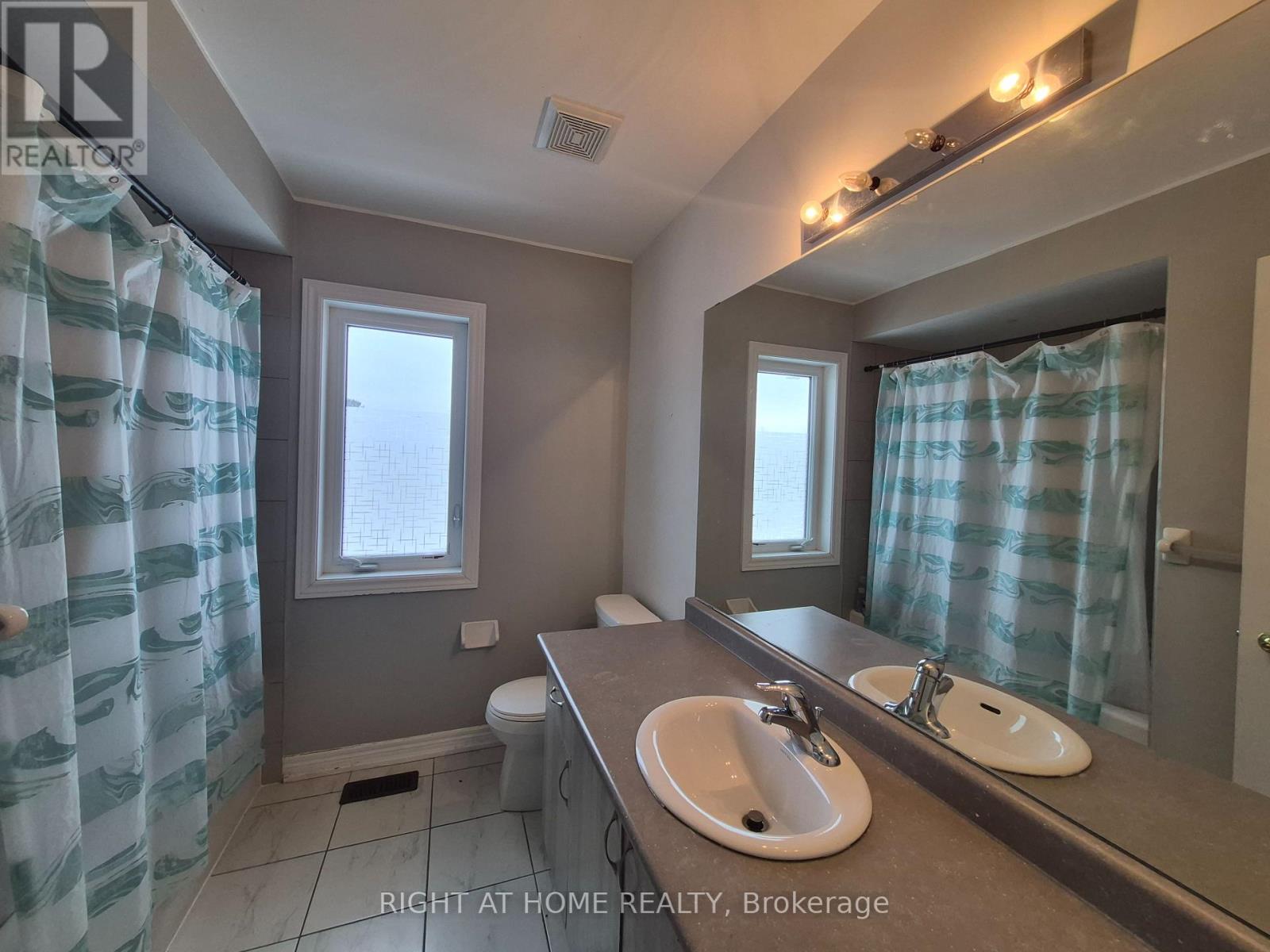 57 Sasco Way, Essa, Ontario  L3W 0C8 - Photo 35 - N12689182