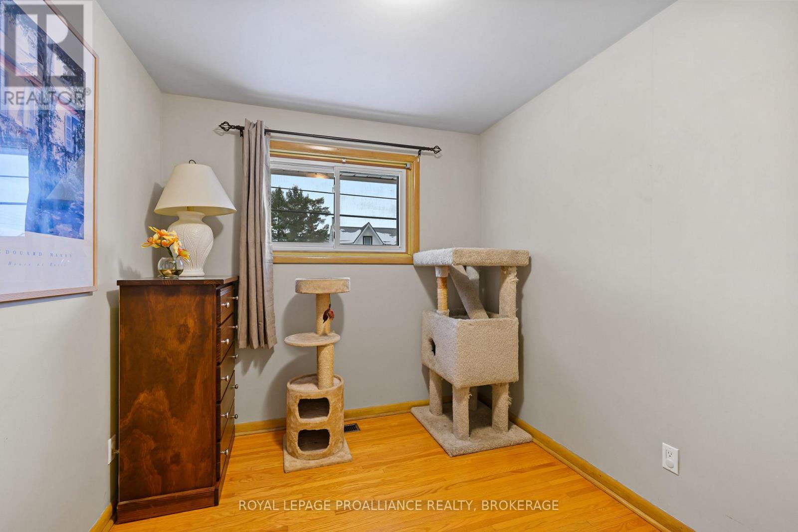 283 Camden Road, Greater Napanee, Ontario  K7R 1E7 - Photo 28 - X12689230