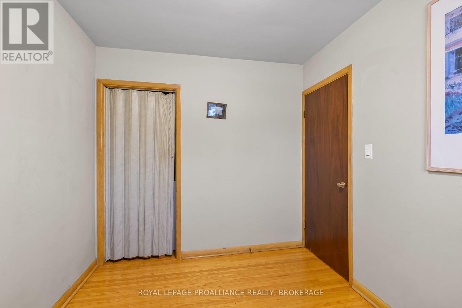 283 Camden Road, Greater Napanee, Ontario  K7R 1E7 - Photo 29 - X12689230