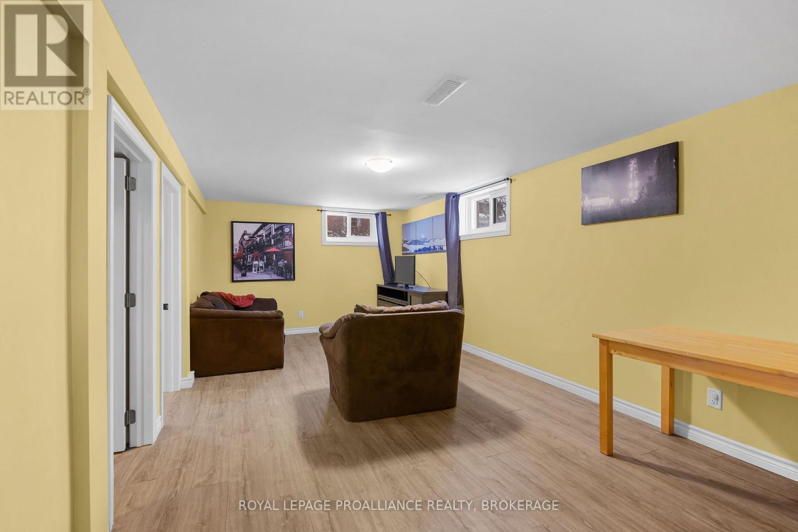 283 Camden Road, Greater Napanee, Ontario  K7R 1E7 - Photo 32 - X12689230