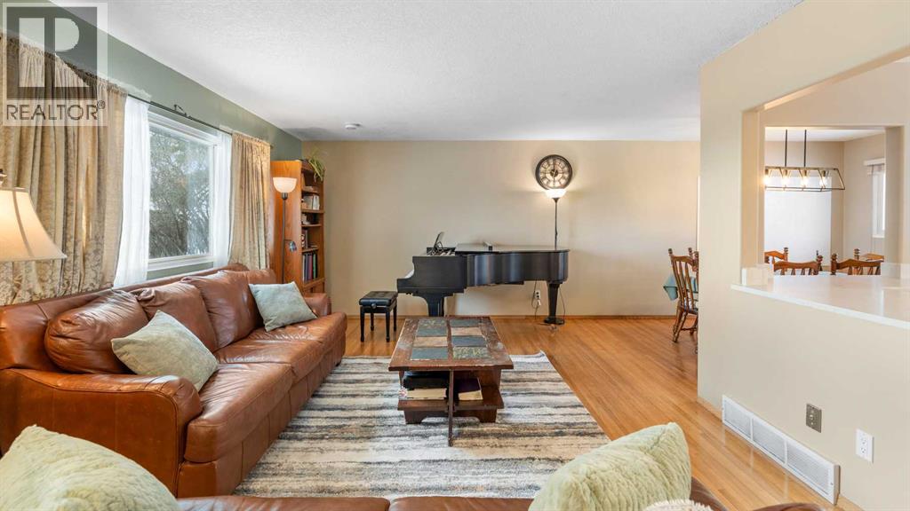 7819 Fairmount Drive Se, Calgary, Alberta  T2H 0X8 - Photo 5 - A2276450