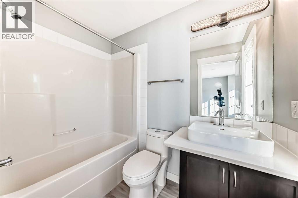 397 Rainbow Falls Drive, Chestermere, Alberta  T1X 0L1 - Photo 15 - A2278613