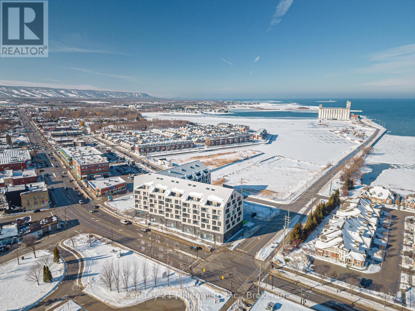 223 - 31 HURON STREET, Collingwood, Ontario