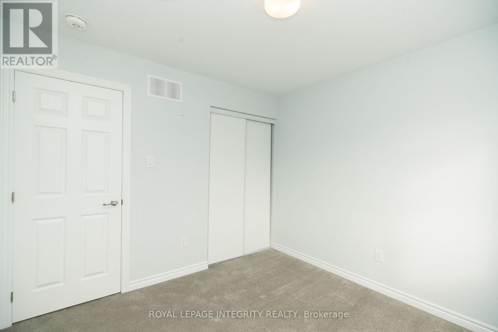 754 Derreen Avenue, Ottawa, Ontario K2S 2Y9 - Photo 15 - X12689274