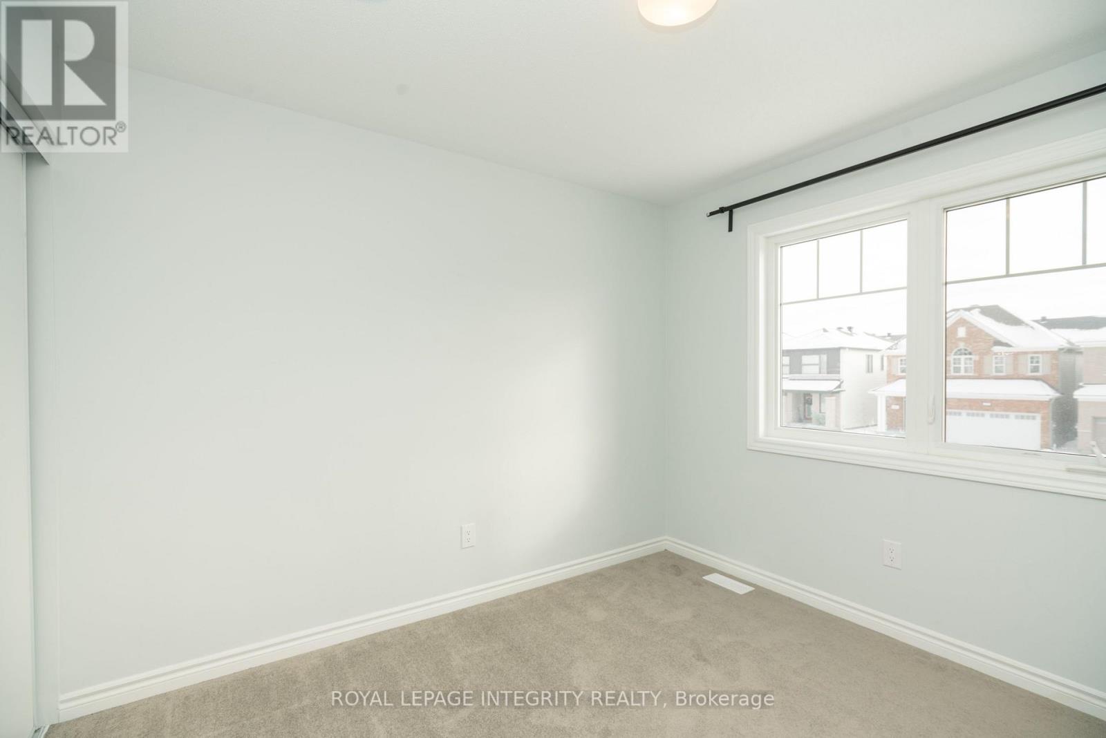 754 Derreen Avenue, Ottawa, Ontario K2S 2Y9 - Photo 16 - X12689274