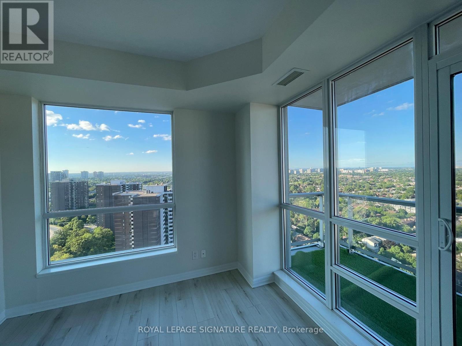 2505 - 30 Herons Hill Way, Toronto, Ontario  M2J 0A7 - Photo 15 - C12684106