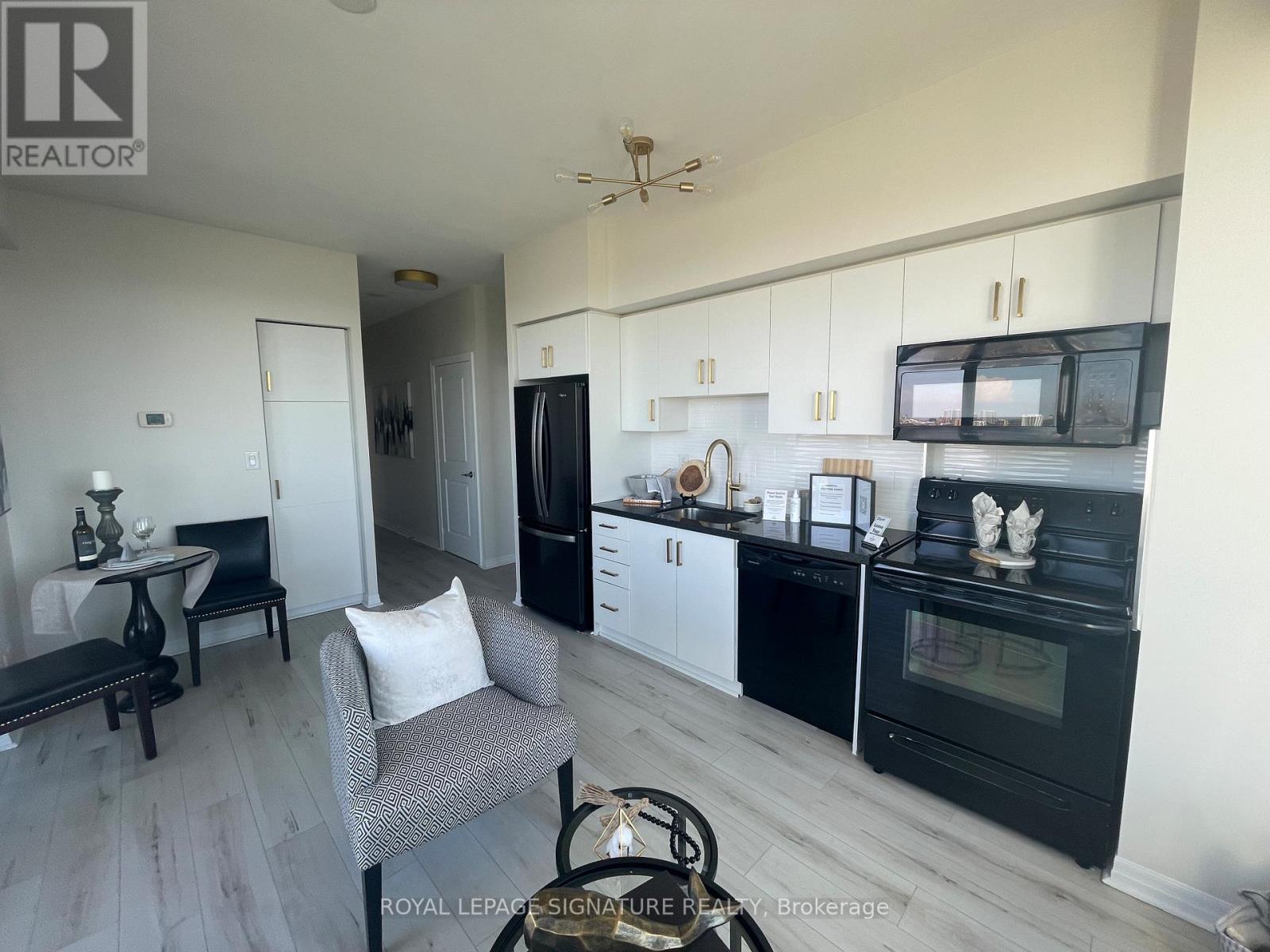 2505 - 30 Herons Hill Way, Toronto, Ontario  M2J 0A7 - Photo 13 - C12684106