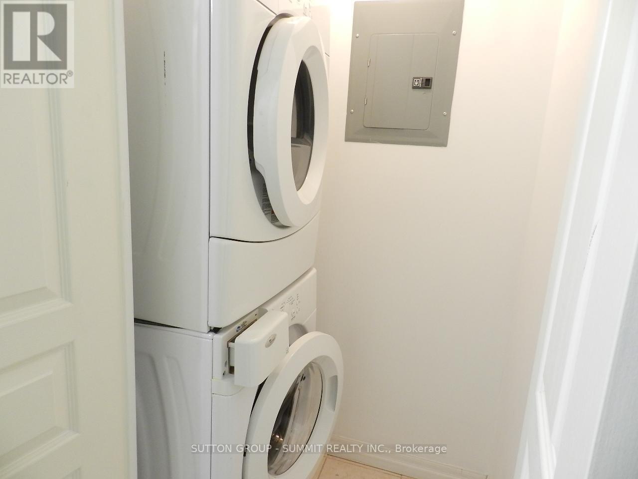 2110 - 3939 Duke Of York Boulevard, Mississauga, Ontario  L5B 4N2 - Photo 18 - W12676004