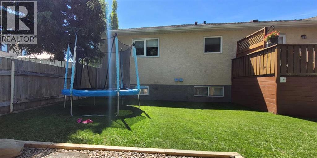 89 Stafford Boulevard N, Lethbridge, Alberta  T1H 6H3 - Photo 36 - A2277294