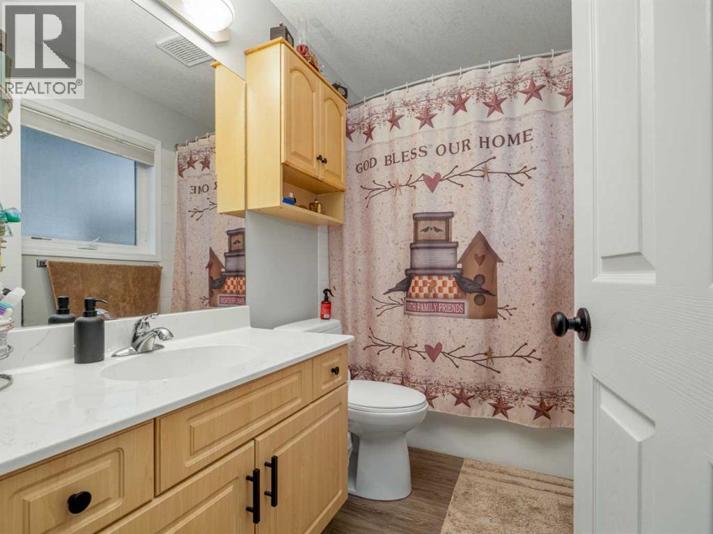 89 Stafford Boulevard N, Lethbridge, Alberta  T1H 6H3 - Photo 20 - A2277294