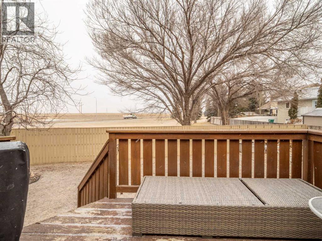 89 Stafford Boulevard N, Lethbridge, Alberta  T1H 6H3 - Photo 34 - A2277294