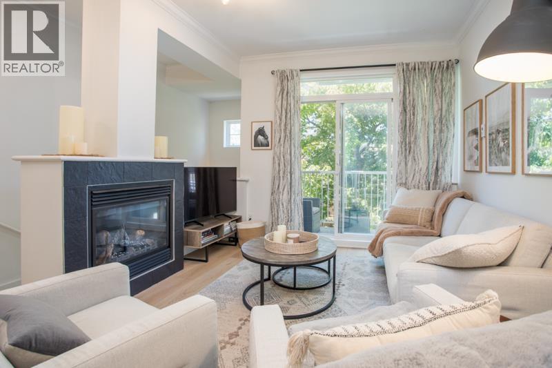 64 6300 LONDON ROAD, Richmond, British Columbia