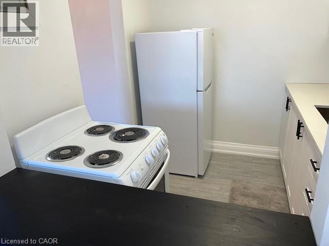 37 Mericourt Road Unit# 211, Hamilton, Ontario  L8S 2N5 - Photo 9 - 40797757