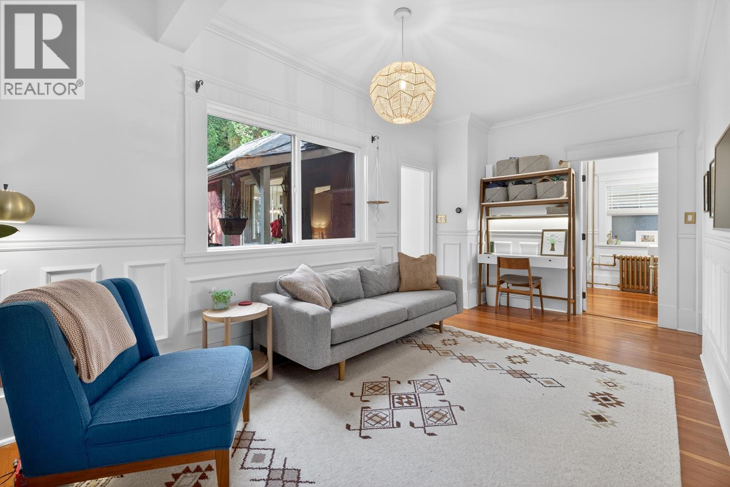 4387 St. George Street, Vancouver, British Columbia  V5V 4A3 - Photo 2 - R3078489