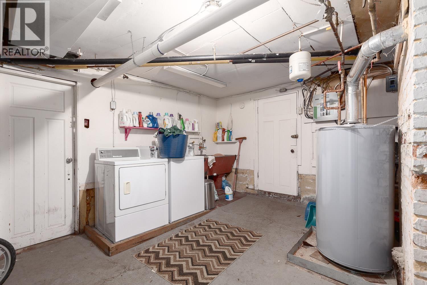 2483 W 6th Avenue, Vancouver, British Columbia  V6K 1W2 - Photo 23 - R3078535