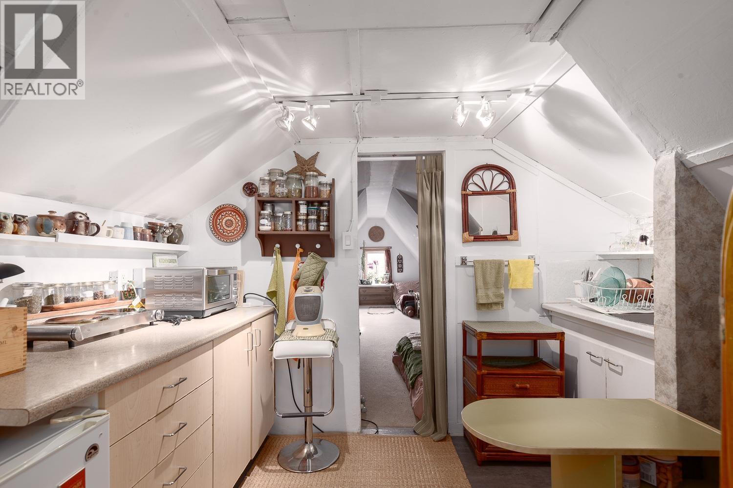 2483 W 6th Avenue, Vancouver, British Columbia  V6K 1W2 - Photo 25 - R3078535