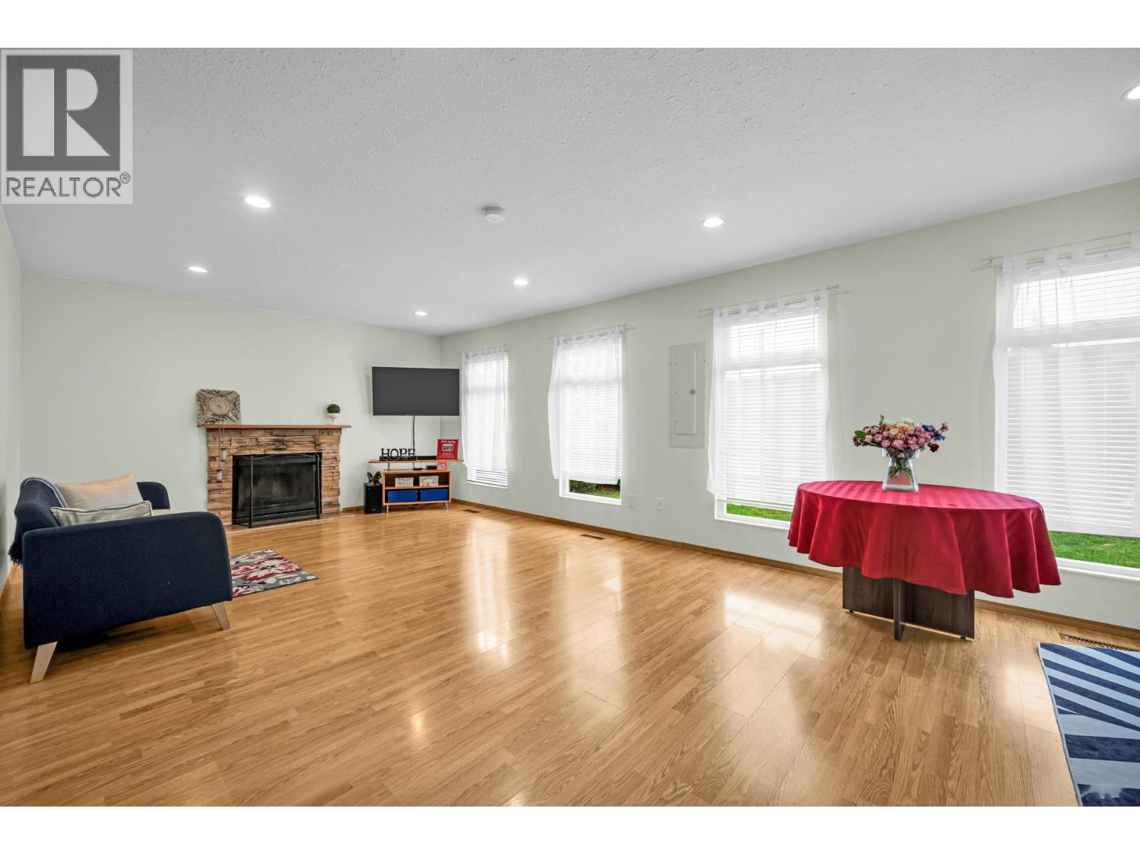 773 Prairie Avenue, Port Coquitlam, British Columbia  V3B 1R9 - Photo 3 - R3078541