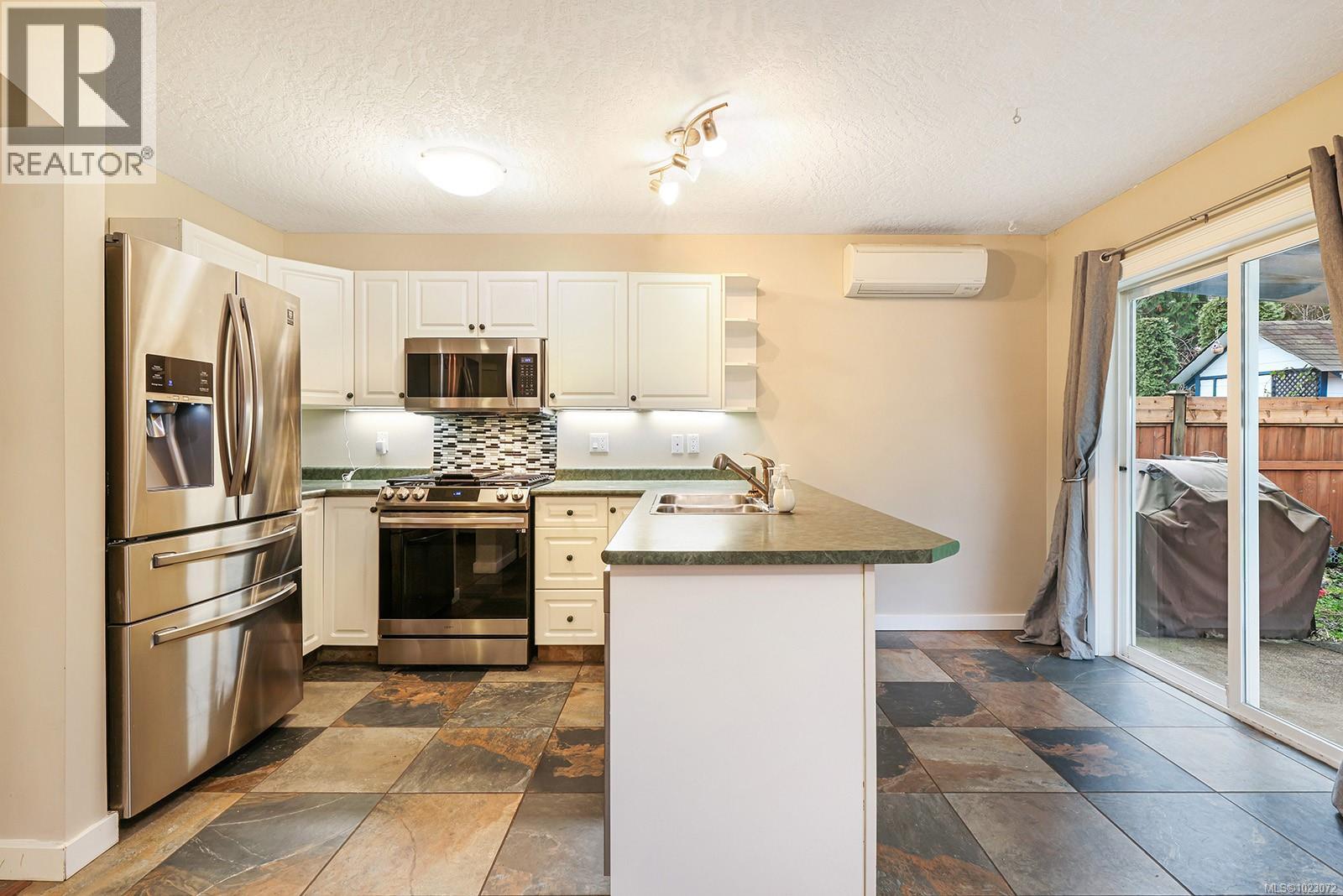 1387 Krebs Cres, Courtenay, British Columbia  V9N 9E9 - Photo 13 - 1023072