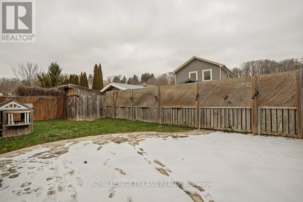 307 Frances Street, Central Elgin, Ontario  N5L 1B2 - Photo 3 - X12601826