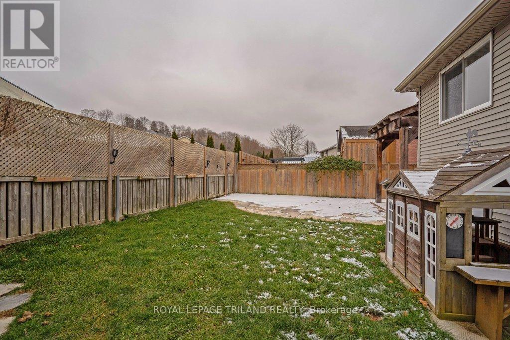 307 Frances Street, Central Elgin, Ontario  N5L 1B2 - Photo 40 - X12601826