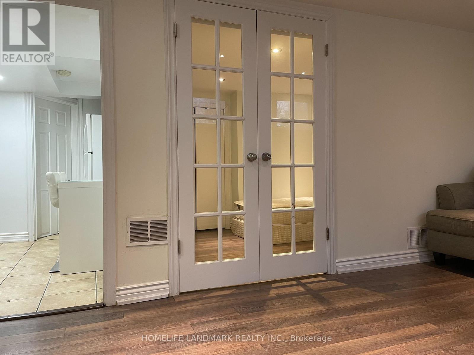 Bsmt - 448 Osiris Drive, Richmond Hill, Ontario  L4C 2P9 - Photo 6 - N12689252