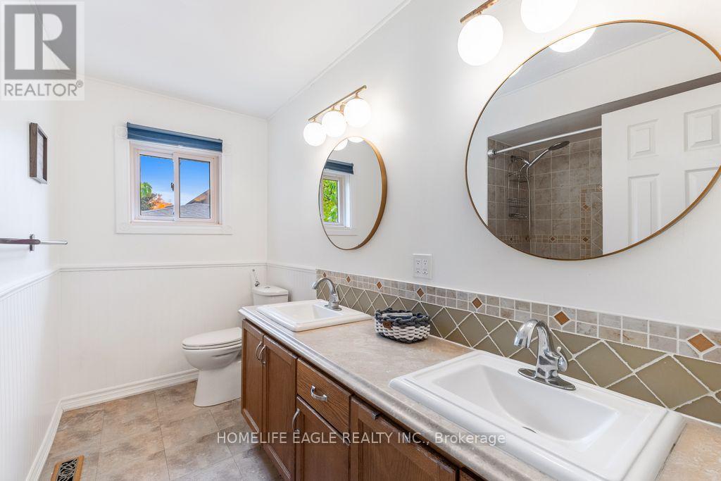 Upper - 17 Beckett Avenue, East Gwillimbury, Ontario  L9N 1E6 - Photo 11 - N12689288