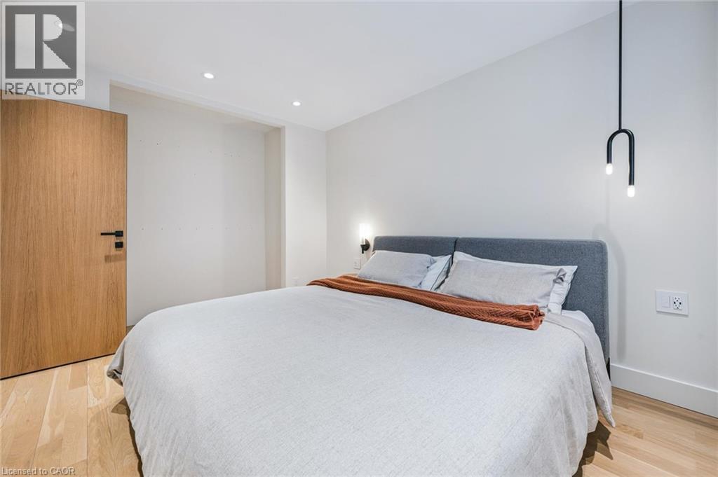 1352 Vancouver Crescent, Burlington, Ontario  L7M 1W2 - Photo 14 - 40796964