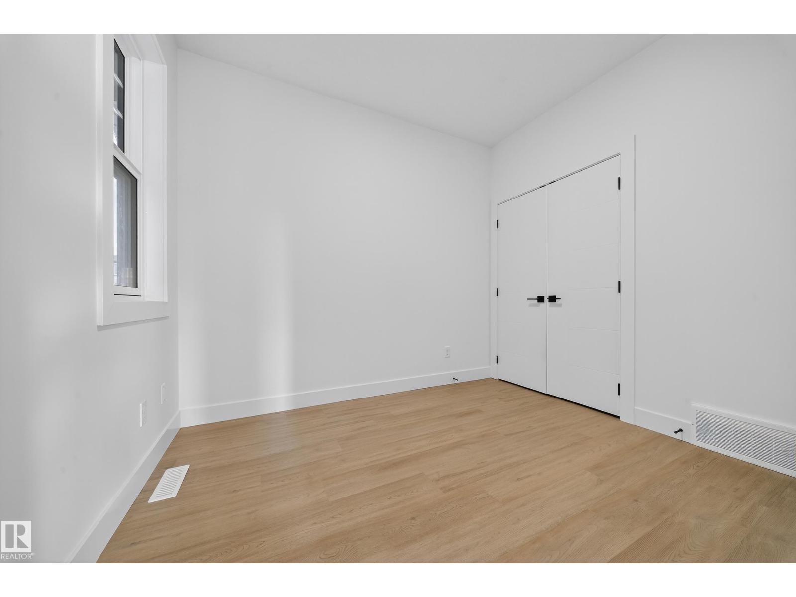 472 Roberts Cr, Leduc, Alberta  T9E 1N4 - Photo 4 - E4469619