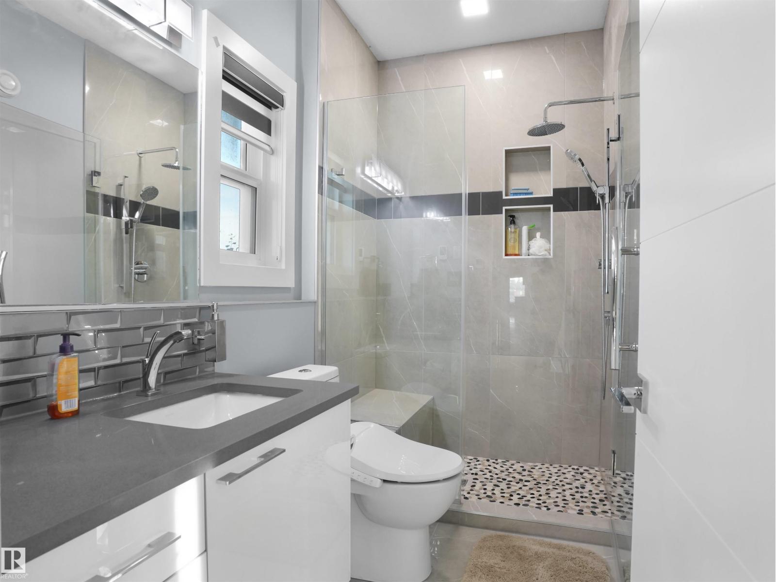 913 Wood Pl Nw, Edmonton, Alberta  T6W 3G8 - Photo 42 - E4469812