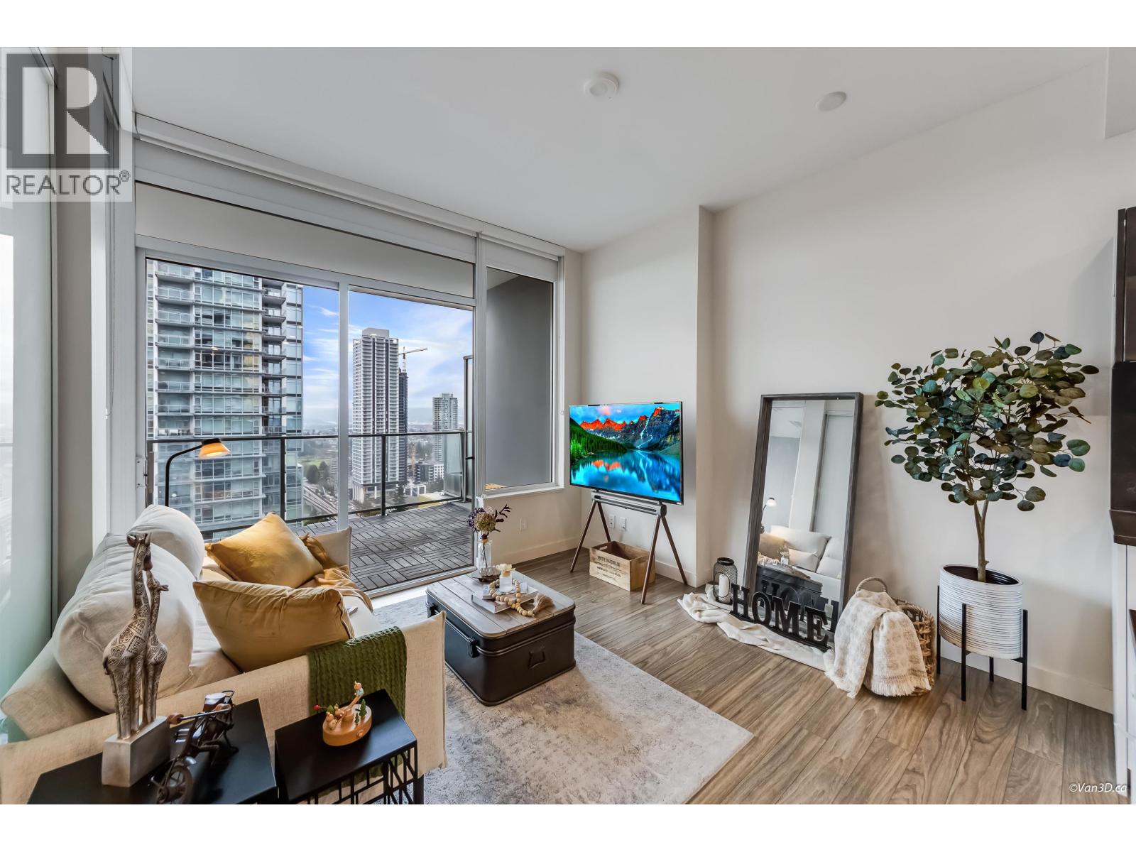 2207 6383 Mckay Avenue, Burnaby, British Columbia  V5H 0H8 - Photo 1 - R3078549