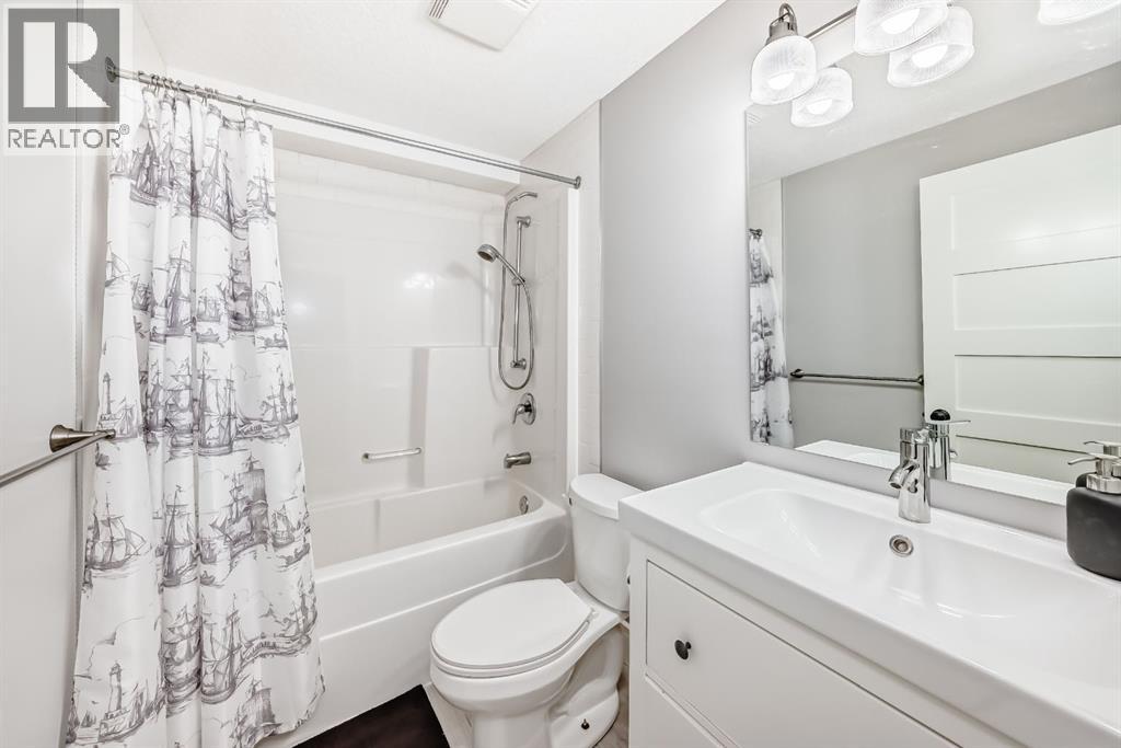 11 Canoe Close Sw, Airdrie, Alberta  T4B 2N3 - Photo 38 - A2278127