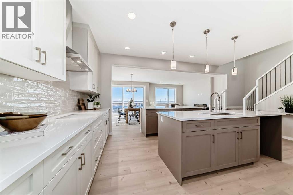 72 Lewisburg Close Ne, Calgary, Alberta  T3P 2N4 - Photo 6 - A2278248