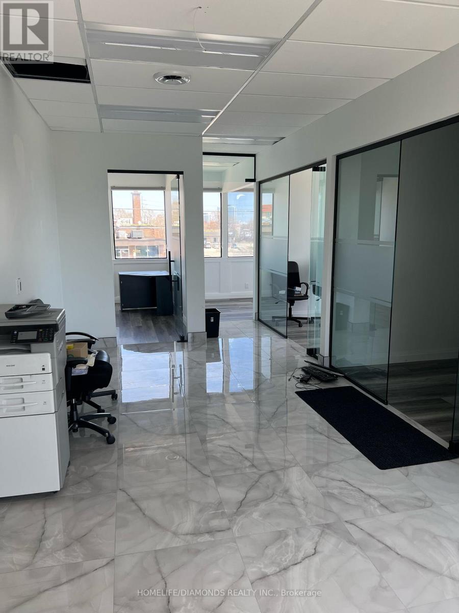 202 - 1830 Dundas Street E, Mississauga, Ontario  L4X 1L8 - Photo 7 - W12689234