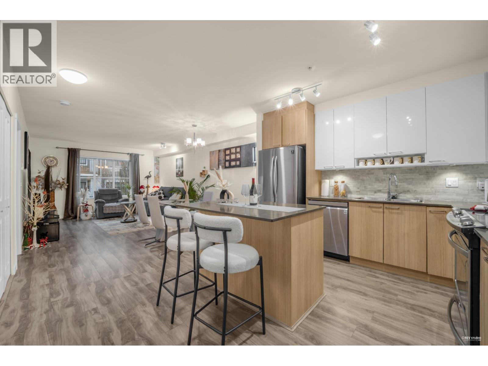 310 202 Lebleu Street, Coquitlam, British Columbia  V3K 4L6 - Photo 15 - R3076044