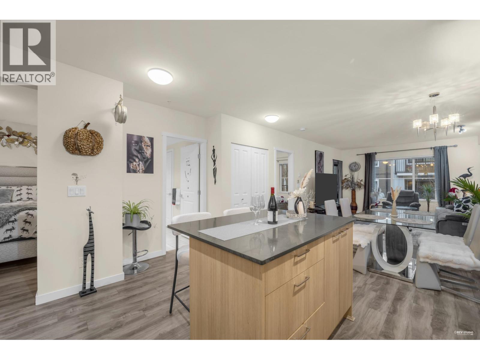 310 202 Lebleu Street, Coquitlam, British Columbia  V3K 4L6 - Photo 16 - R3076044