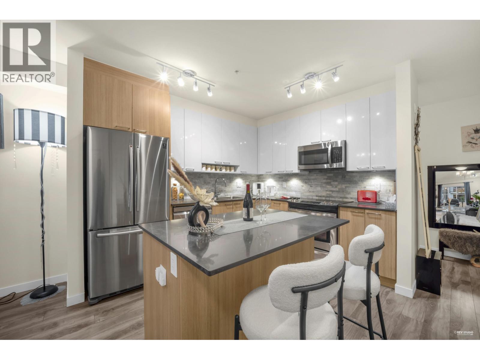 310 202 Lebleu Street, Coquitlam, British Columbia  V3K 4L6 - Photo 11 - R3076044