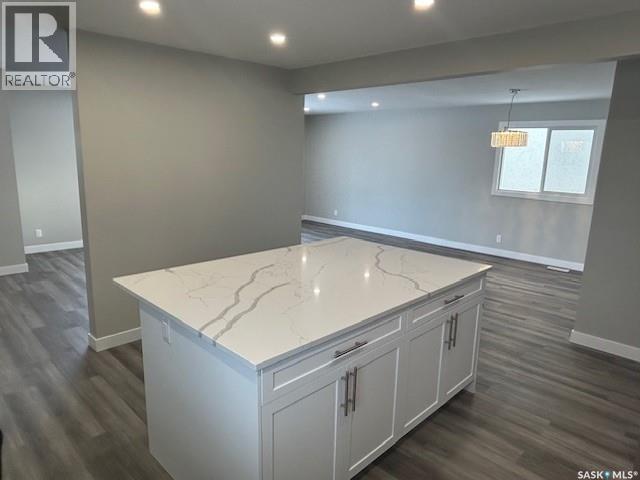 6007 Sherwood Drive, Regina, Saskatchewan  S4T 6X5 - Photo 11 - SK026689