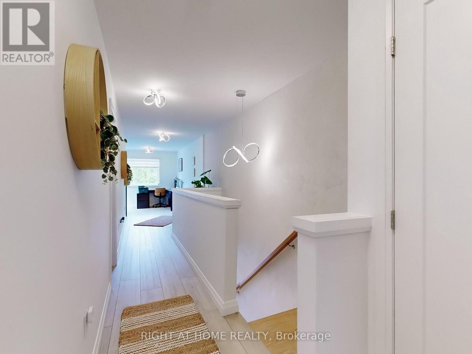 30 - 35 Midhurst Heights, Hamilton, Ontario  L8J 0K9 - Photo 19 - X12689264