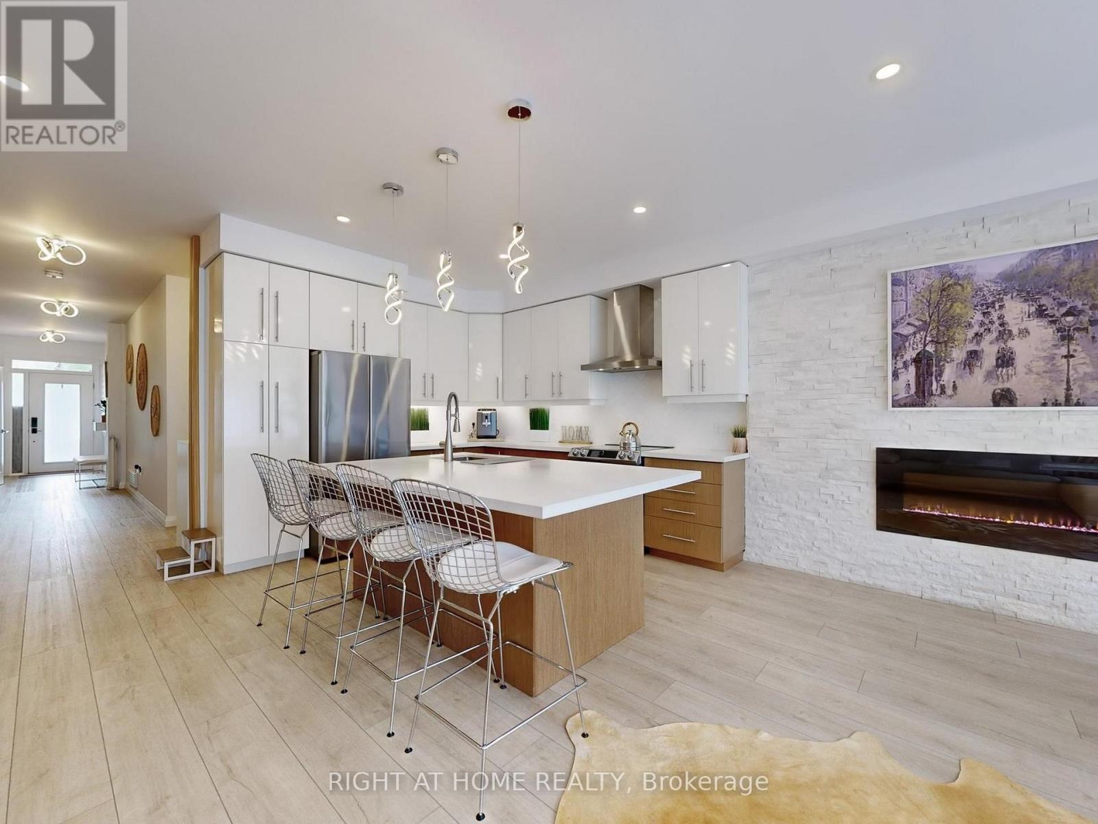 30 - 35 Midhurst Heights, Hamilton, Ontario  L8J 0K9 - Photo 9 - X12689264