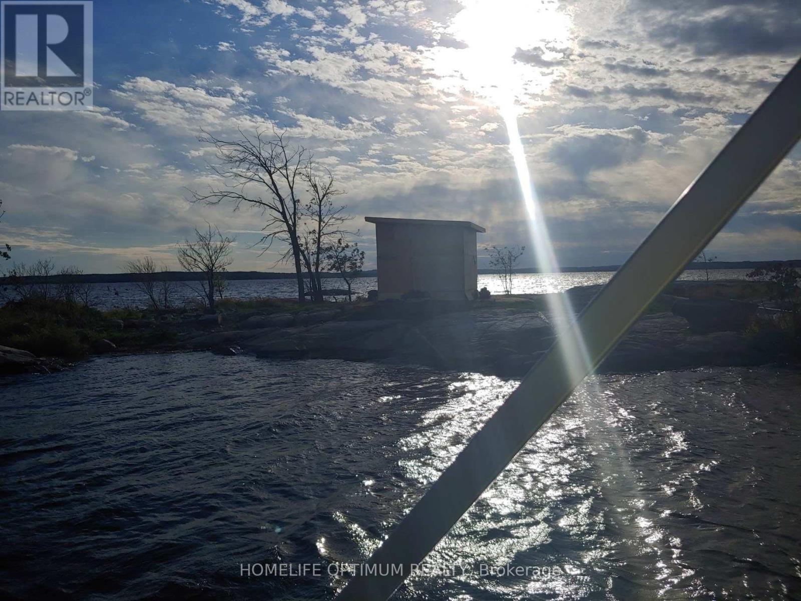 70 Georgian Bay Island, Georgian Bay, Ontario  L0K 1S0 - Photo 15 - X12689292