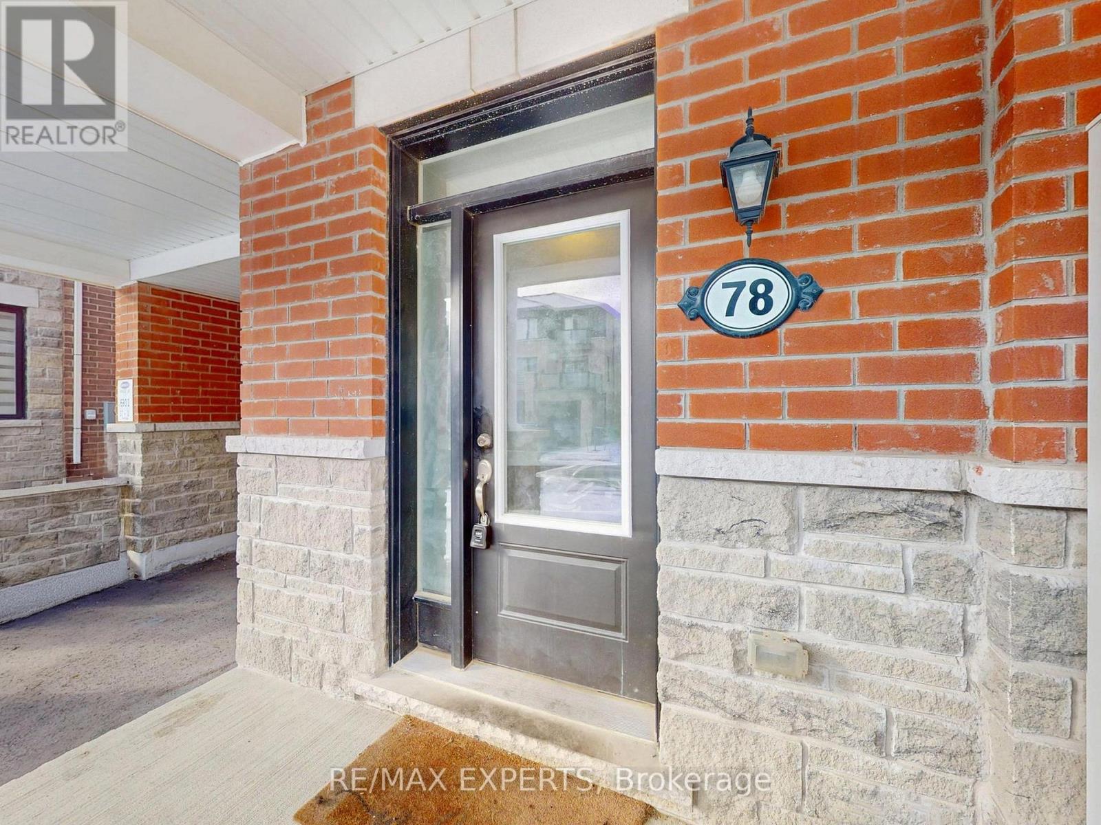 78 Melmar Street, Brampton, Ontario  L7A 5K8 - Photo 4 - W12683892