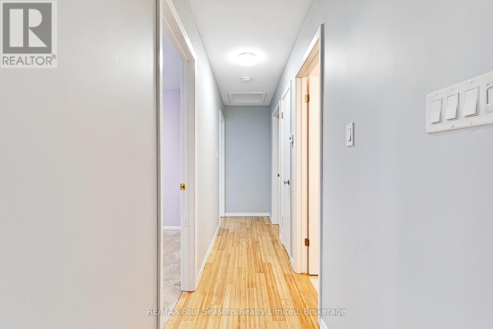 207 Christopher Street, Clearview (Stayner), Ontario  L0M 1S0 - Photo 18 - S12689404