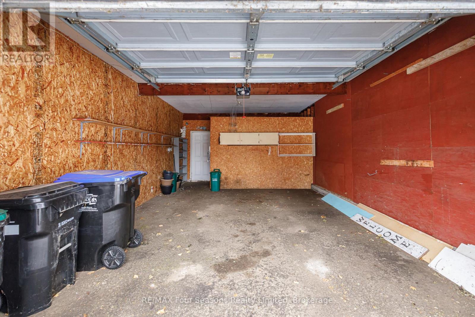 207 Christopher Street, Clearview (Stayner), Ontario  L0M 1S0 - Photo 33 - S12689404