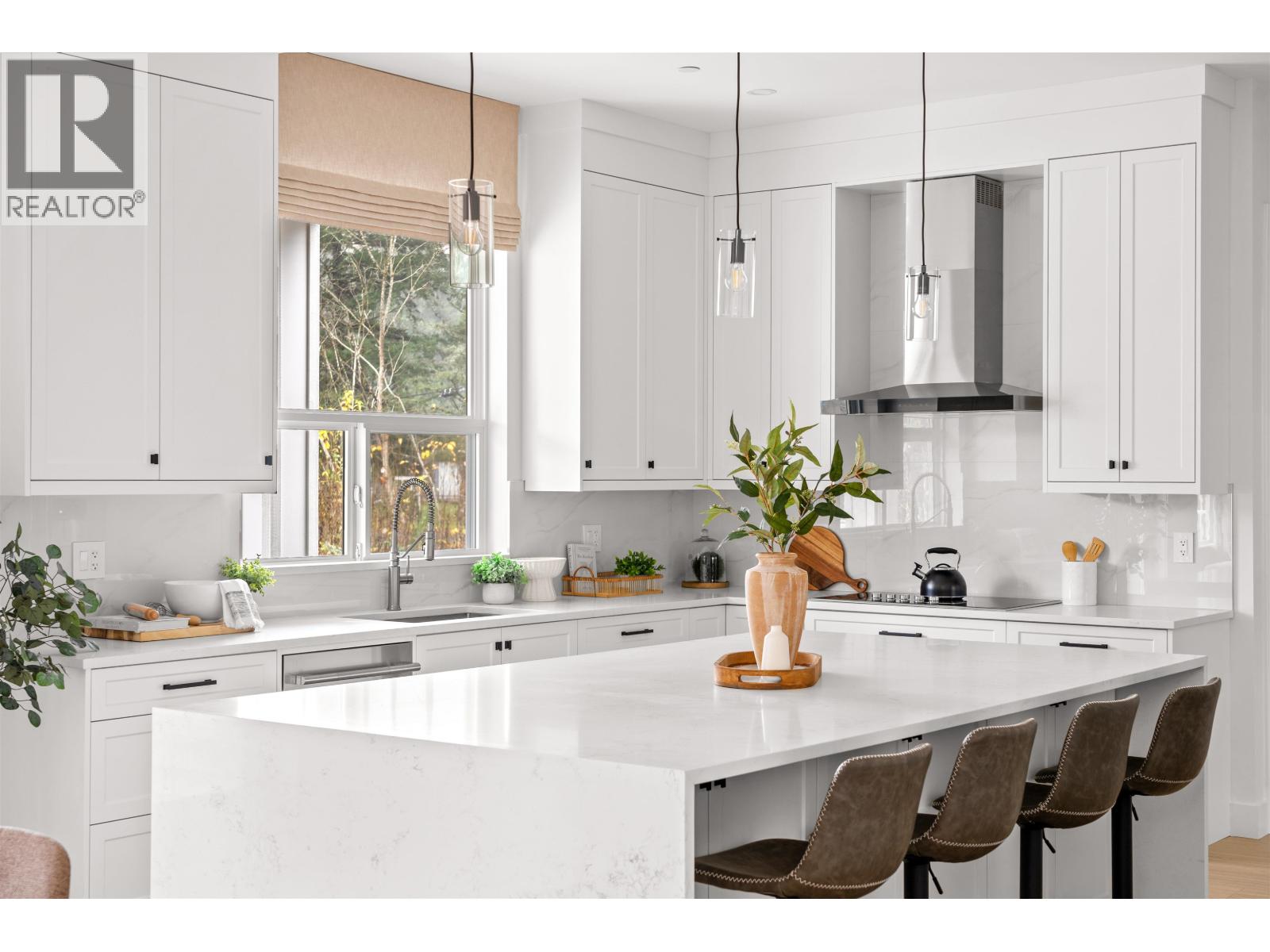 11037 243b Street, Maple Ridge, British Columbia  V2W 1H5 - Photo 3 - R3077392