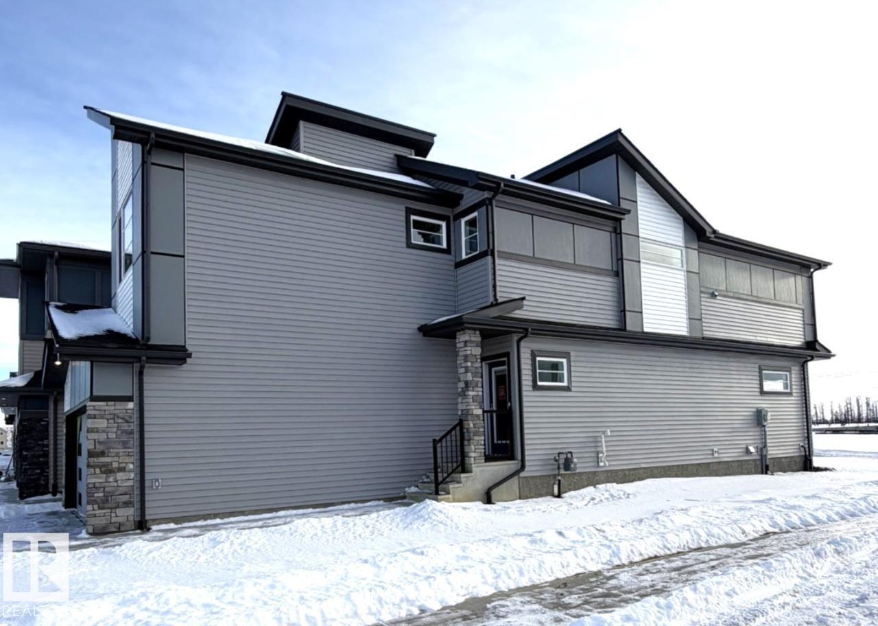 2371 Egret Wy Nw, Edmonton, Alberta  T6M 2N6 - Photo 2 - E4464298